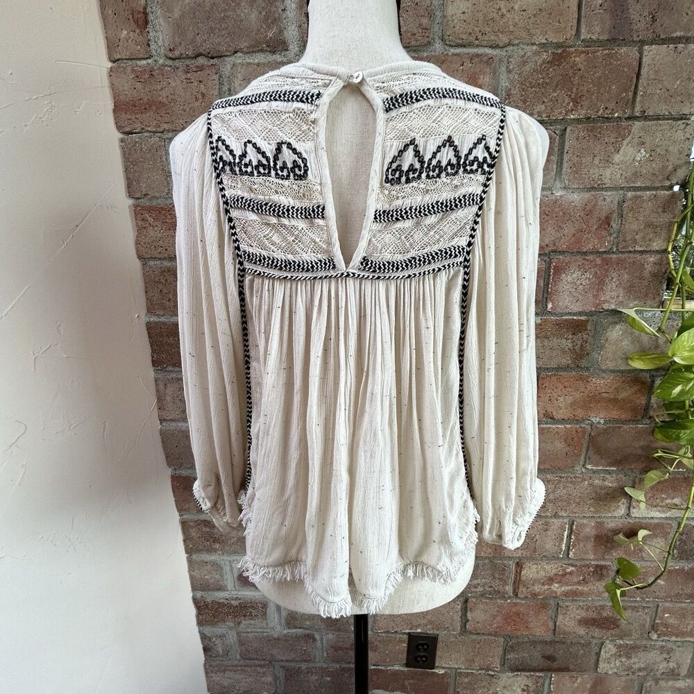 Free People Cyprus Avenue Embroidery Peasant Blouse Ivory Balloon Sleeve Size XS - Picture 3 of 13